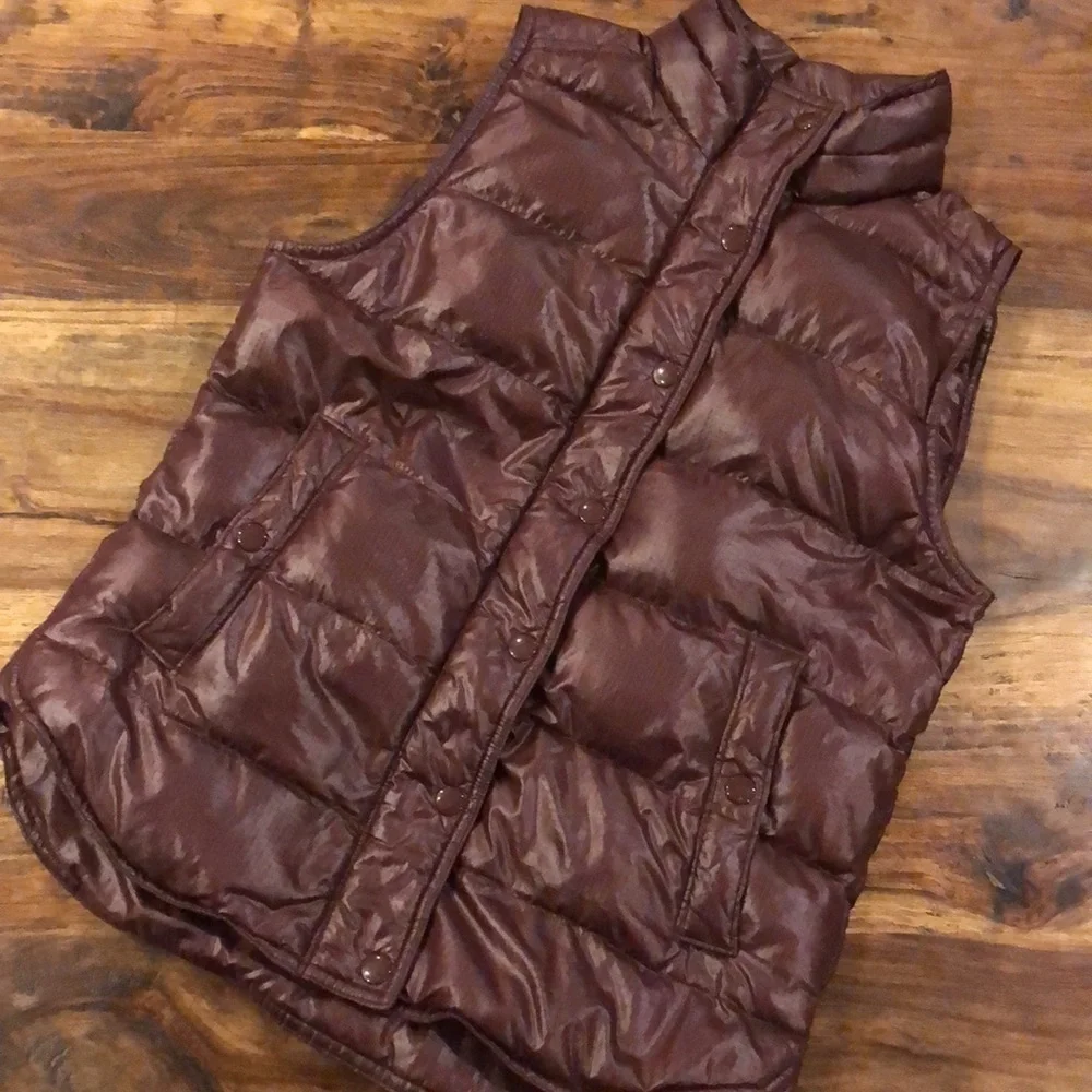 J. Crew Puffer Vest Shiny Maroon Cranberry XS